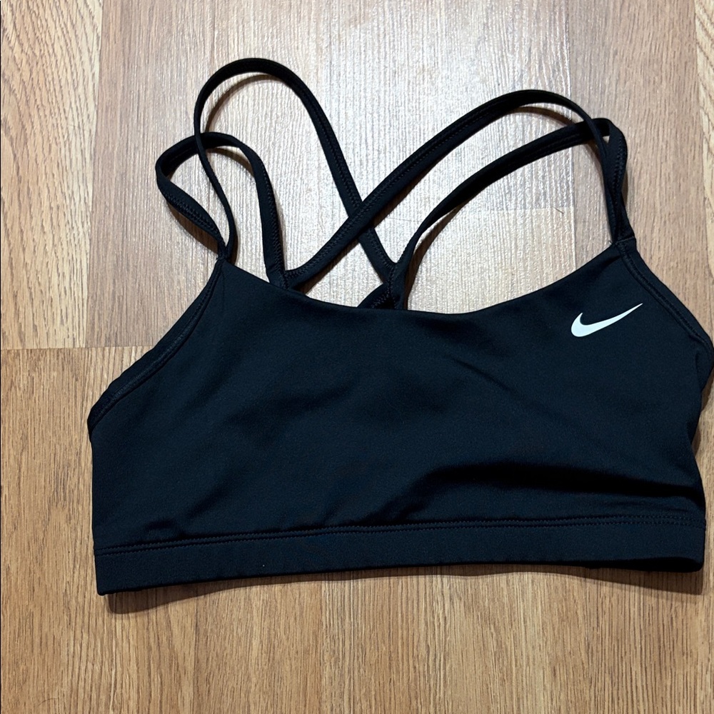 Nike Women's Black Strappy Sports Bra